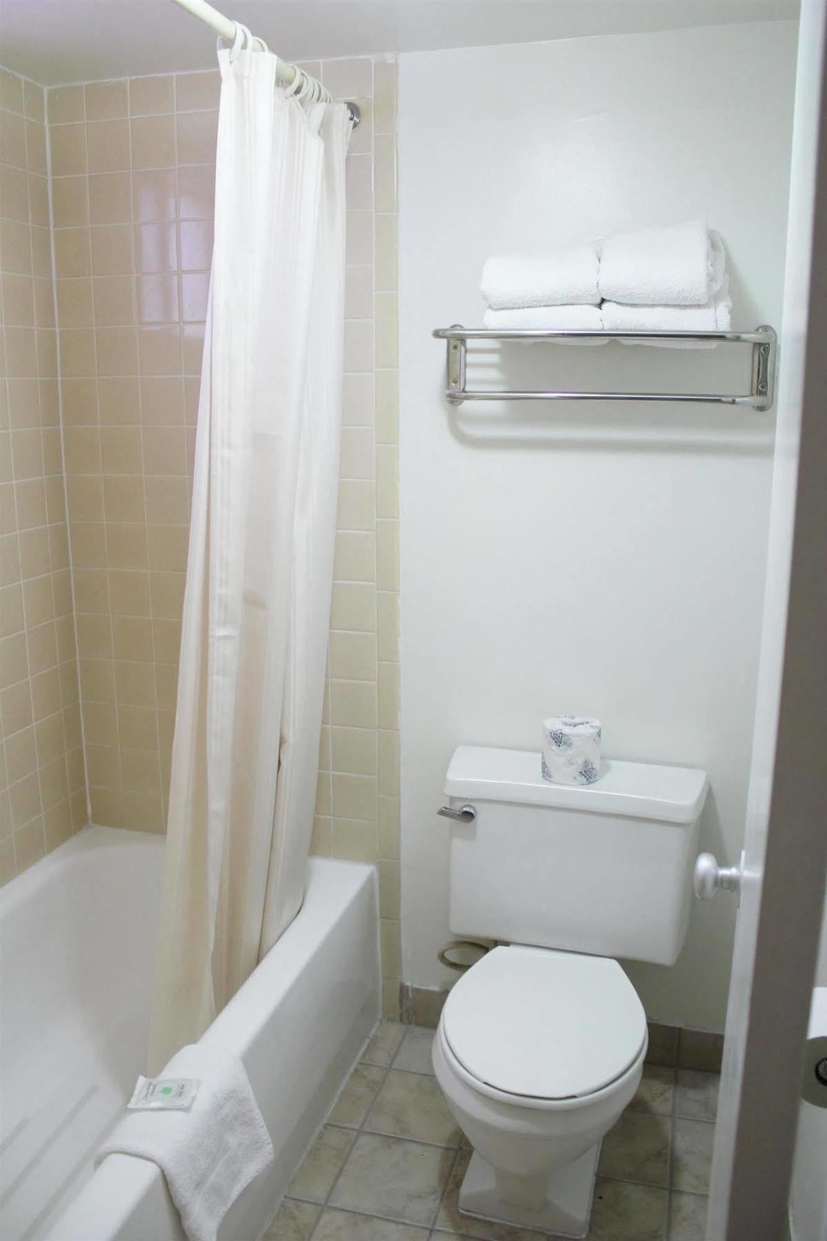 University Inn Тусон Екстер'єр фото