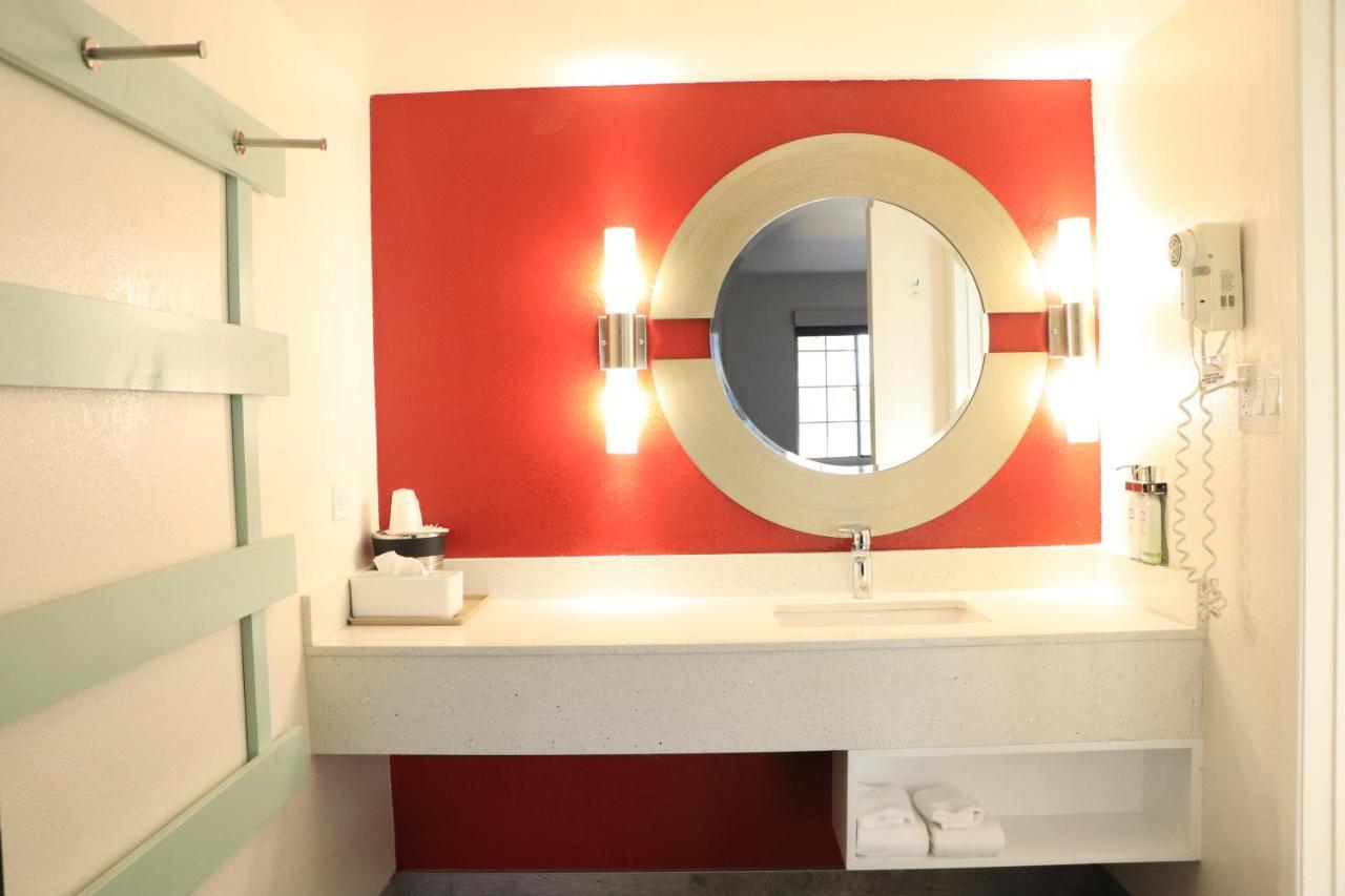 University Inn Тусон Екстер'єр фото